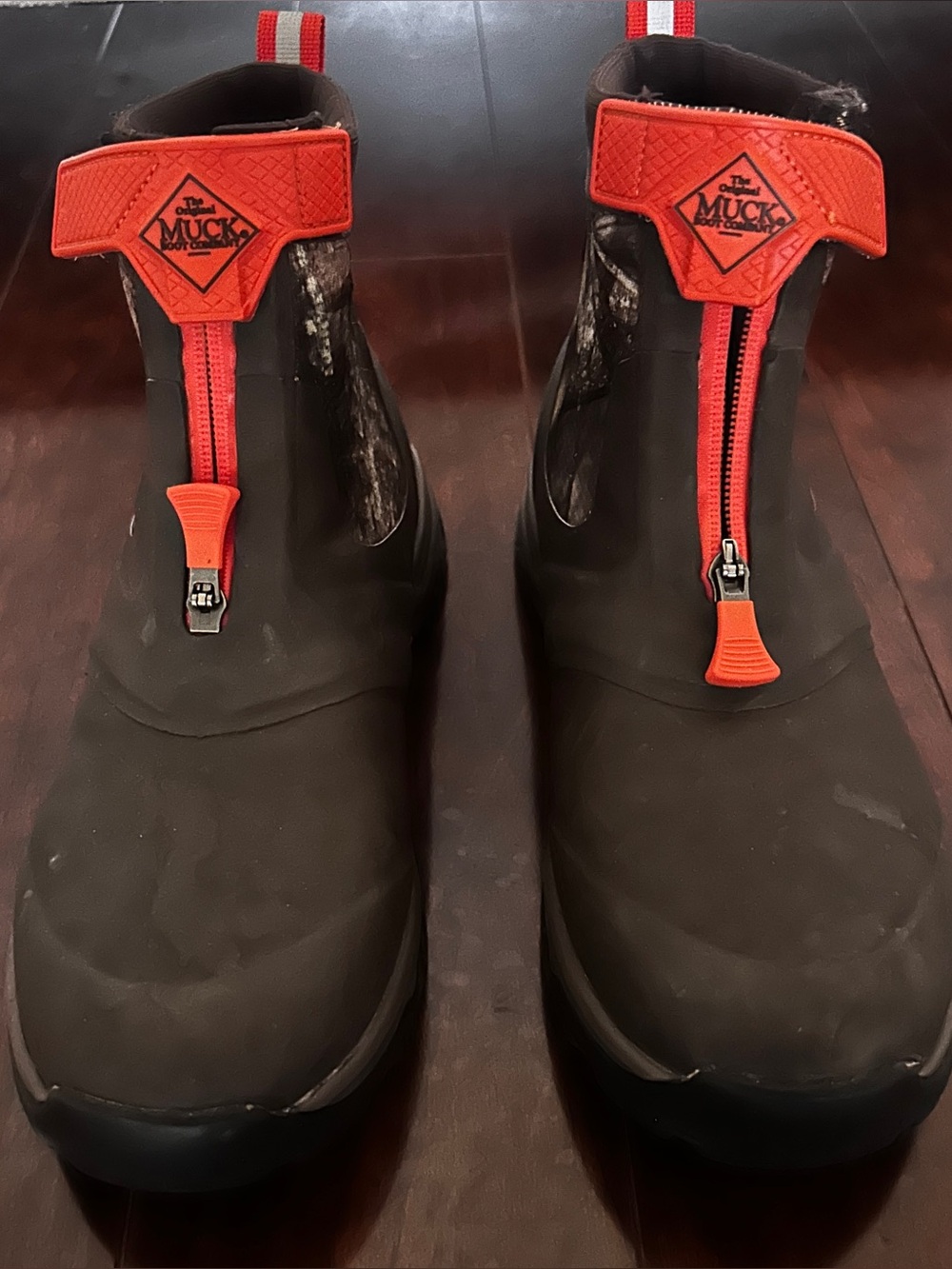 Muck Boots Brown Orange Camo Men's 8 / Women's 10